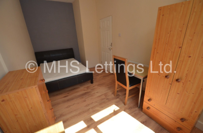 Thumbnail photo of 1 Bedroom Shared House in Room 2, 36 Hartley Grove, Leeds, LS6 2LD