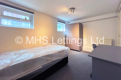Thumbnail photo of 2 Bedroom Flat in 1 Brookfield Place, Leeds, LS6 4EH