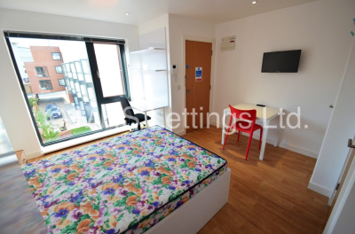 Thumbnail photo of 1 Bedroom Studio in Flat 37, The Pavilion, St. Michaels Lane, Leeds