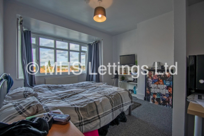 Thumbnail photo of 4 Bedroom Semi-Detached House in 32 St. Chads View, Leeds, LS6 3PE