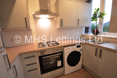 Thumbnail photo of 3 Bedroom Mid Terraced House in 23 Kelso Gardens, Leeds, LS2 9PS