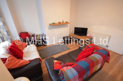 Thumbnail photo of 4 Bedroom Mid Terraced House in 8 Mayville Street, Leeds, LS6 1ND
