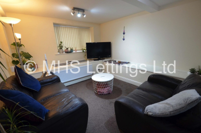 Thumbnail photo of 2 Bedroom Semi-Detached House in 152a Otley Road, Leeds, LS16 5JX