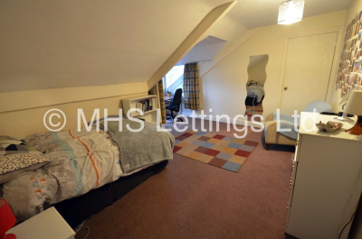 Thumbnail photo of 7 Bedroom Mid Terraced House in 27 St. Michaels Road, Leeds, LS6 3BG