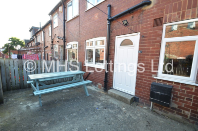 Thumbnail photo of 2 Bedroom Mid Terraced House in 40 Welton Mount, Leeds, LS6 1ET