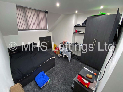 Thumbnail photo of 2 Bedroom Penthouse in Flat 3, 24 Kensington Terrace, Leeds, LS6 1BE