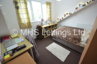 Thumbnail photo of 4 Bedroom End Terraced House in 27 Ashville Grove, Leeds, LS6 1LY