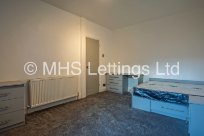 Thumbnail photo of 2 Bedroom Mid Terraced House in 34 Harold Road, Leeds, LS6 1PR