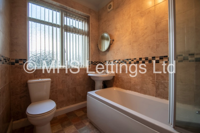 Thumbnail photo of 2 Bedroom Flat in 145 Otley Road, Leeds, LS6 3PX