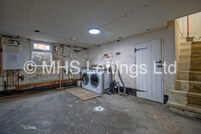 Thumbnail photo of 2 Bedroom Mid Terraced House in 24 Haddon Place, Leeds, LS4 2JU