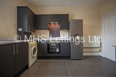Thumbnail photo of 1 Bedroom Mid Terraced House in 7 Beech Avenue, Leeds, LS12 3AH