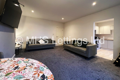 Thumbnail photo of 3 Bedroom Flat in 32 Back Regent Park Terrace, Leeds, LS6 2AX