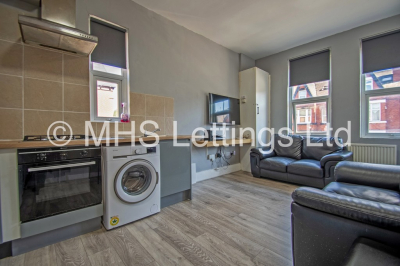 Thumbnail photo of 4 Bedroom Flat in 80a Brudenell Road, Leeds, LS6 1EG