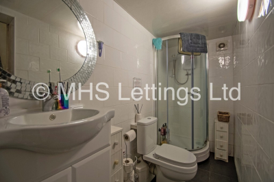 Thumbnail photo of 3 Bedroom Mid Terraced House in 14 Granby Place, Leeds, LS6 3BD