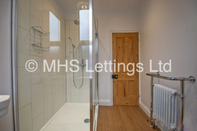 Thumbnail photo of 2 Bedroom Mid Terraced House in 16 Trelawn Place, Leeds, LS6 3JP