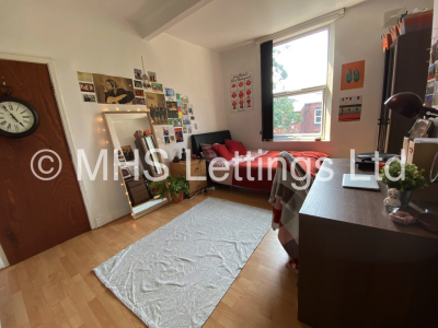 Thumbnail photo of 7 Bedroom Mid Terraced House in 22 Ebberston Terrace, Leeds, LS6 1AU