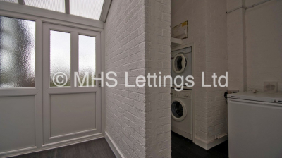 Thumbnail photo of 3 Bedroom Mid Terraced House in 23 Willow Close, Leeds, LS4 2HG