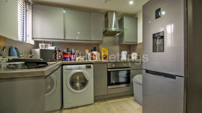 Thumbnail photo of 1 Bedroom Flat in 42b Beechwood Crescent, Leeds, LS4 2LL
