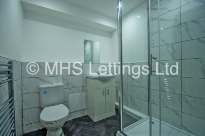 Thumbnail photo of 1 Bedroom Flat in Flat 2, 2 Raincliffe Grove, Leeds, LS9 9LP