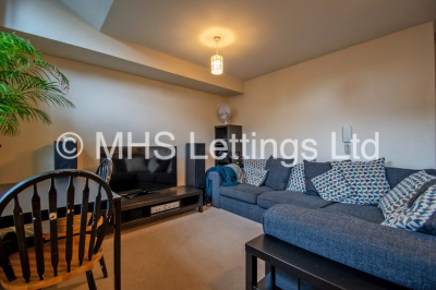 Thumbnail photo of 2 Bedroom Ground Floor Flat in 24 Winker Green Lodge, Leeds, LS12 3DH