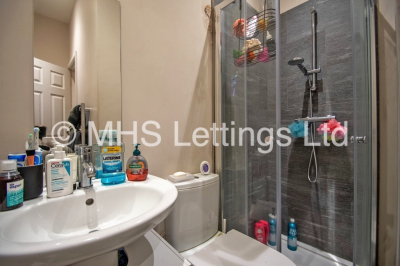 Thumbnail photo of 4 Bedroom End Terraced House in 6 Christopher Road, Leeds, LS6 2JX