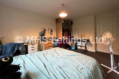 Thumbnail photo of 4 Bedroom Flat in 31 Abbots Mews, Leeds, LS4 2AB