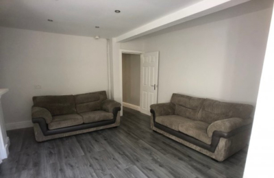 Thumbnail photo of 5 Bedroom End Terraced House in 28 Bennett Road, Leeds, LS6 3HN
