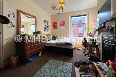 Thumbnail photo of 6 Bedroom Mid Terraced House in 17 Headingley Mount, Leeds, LS6 3EW