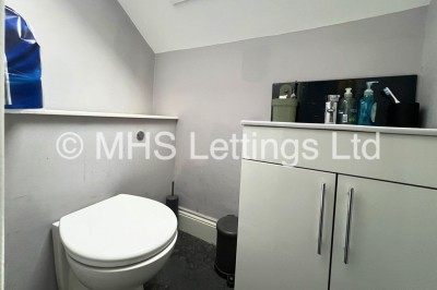 Thumbnail photo of 5 Bedroom Mid Terraced House in 10 St. Michaels Terrace, Leeds, LS6 3BQ