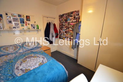 Thumbnail photo of 4 Bedroom Mid Terraced House in 3 Newport Gardens, Leeds, LS6 3DA