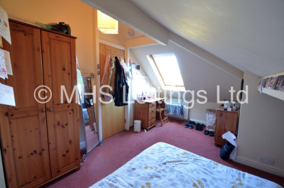 Thumbnail photo of 5 Bedroom Semi-Detached House in 3 Church Wood Avenue, Leeds, LS16 5LF