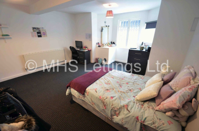 Thumbnail photo of 4 Bedroom End Terraced House in 5a Chestnut Avenue, Leeds, LS6 1AZ