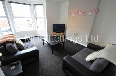 Thumbnail photo of 4 Bedroom End Terraced House in 5a Chestnut Avenue, Leeds, LS6 1AZ
