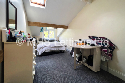 Thumbnail photo of 1 Bedroom Flat in Flat 8, 6 Moorland Road, Leeds, LS6 1AL