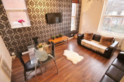 Thumbnail photo of 6 Bedroom Flat in Flat 3, 70 Cardigan Road, Leeds, LS6 3BJ