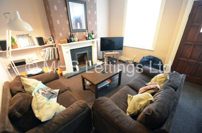 Thumbnail photo of 4 Bedroom Mid Terraced House in 7 Welton Place, Leeds, LS6 1EW