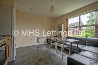 Thumbnail photo of 4 Bedroom Apartment in 1st Floor Flat, 146a Woodsley Road, Universities, Leeds, LS2 9LZ