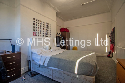 Thumbnail photo of 5 Bedroom Apartment in 23 Kelso Road, Leeds, LS2 9PR