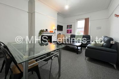Thumbnail photo of 5 Bedroom Apartment in 23 Kelso Road, Leeds, LS2 9PR