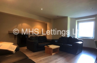 Thumbnail photo of 8 Bedroom Mid Terraced House in 10 Kensington Terrace, Leeds, LS6 1BE