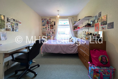 Thumbnail photo of 3 Bedroom Mid Terraced House in 30 St. Johns Close, Leeds, LS6 1SE