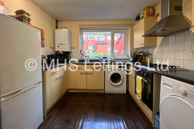 Thumbnail photo of 3 Bedroom Mid Terraced House in 30 St. Johns Close, Leeds, LS6 1SE