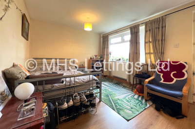 Thumbnail photo of 3 Bedroom Mid Terraced House in 30 St. Johns Close, Leeds, LS6 1SE