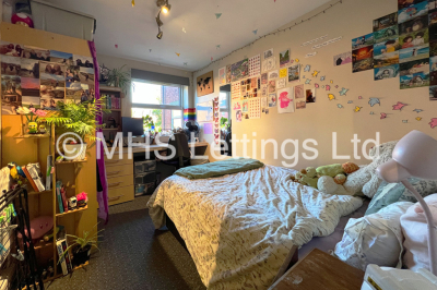 Thumbnail photo of 3 Bedroom Apartment in Flat 16, Welton Road, Leeds, LS6 1EE