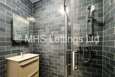 Thumbnail photo of 4 Bedroom Mid Terraced House in 21 Royal Park Terrace, Leeds, LS6 1EX