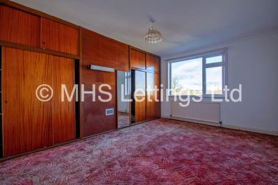 Thumbnail photo of 5 Bedroom Semi-Detached House in 60 Armley Grange Avenue, Leeds, LS12 3QN