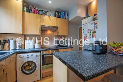 Thumbnail photo of 4 Bedroom Mid Terraced House in 10 Morris Grove, Leeds, LS5 3EZ