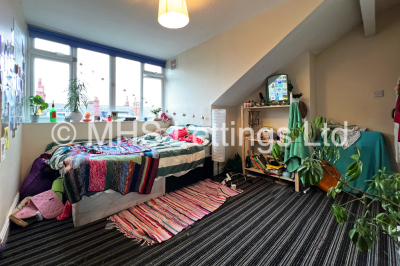 Thumbnail photo of 5 Bedroom Mid Terraced House in 22 Stanmore Place, Leeds, LS4 2RR