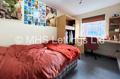 Thumbnail photo of 3 Bedroom Apartment in Flat 1, Welton Road, Leeds, LS6 1EE