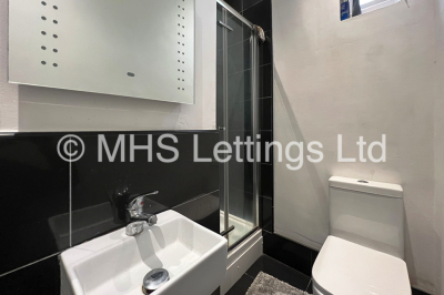 Thumbnail photo of 7 Bedroom Apartment in 79b Cardigan Road, Leeds, LS6 1EB